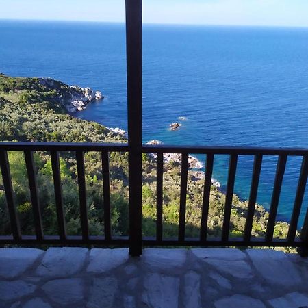 Triple Studio Room With The Most Beatifull View In Mylopotamos ซาการาดา ภายนอก รูปภาพ