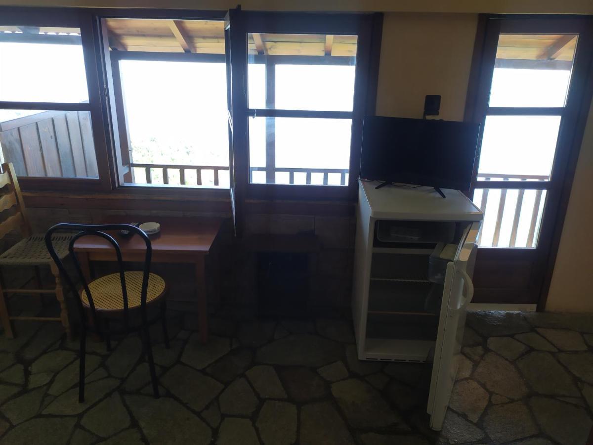Triple Studio Room With The Most Beatifull View In Mylopotamos ซาการาดา ภายนอก รูปภาพ